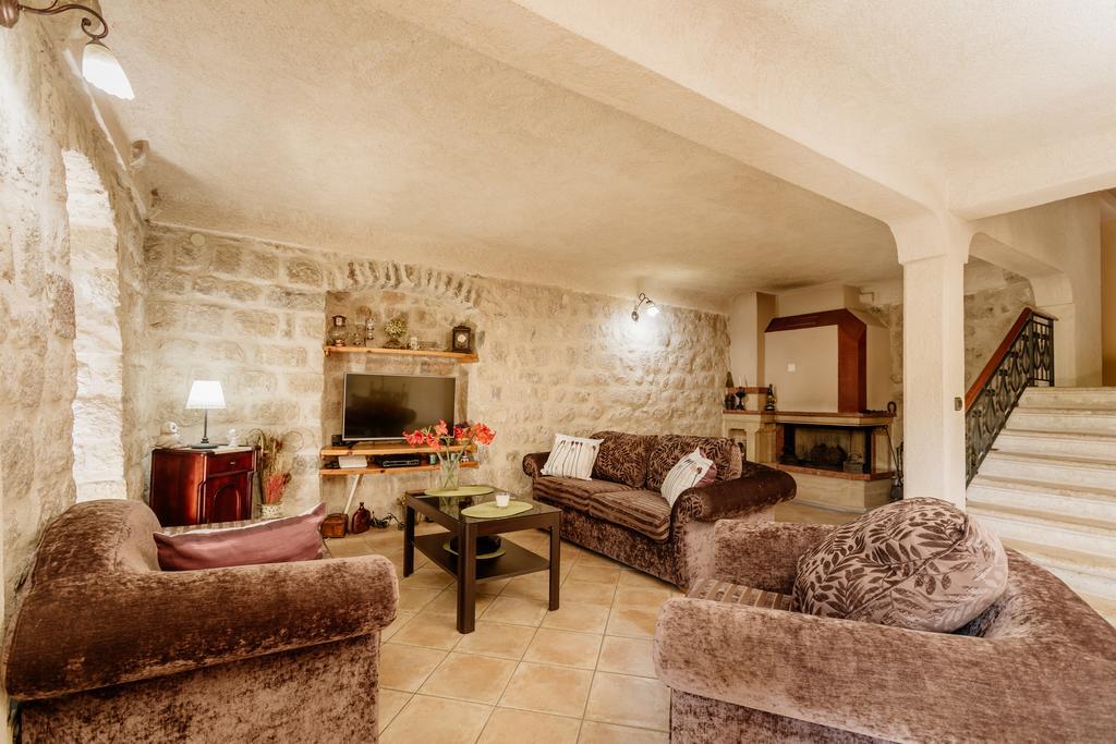 Villa Luxury Stone On The Sea With Private Pool And View Kotor Exterior photo